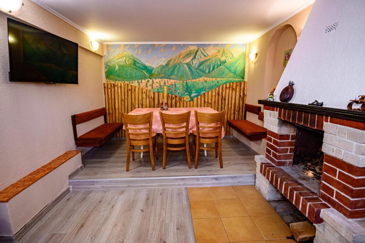 Lalev Guest House Bansko Exterior foto